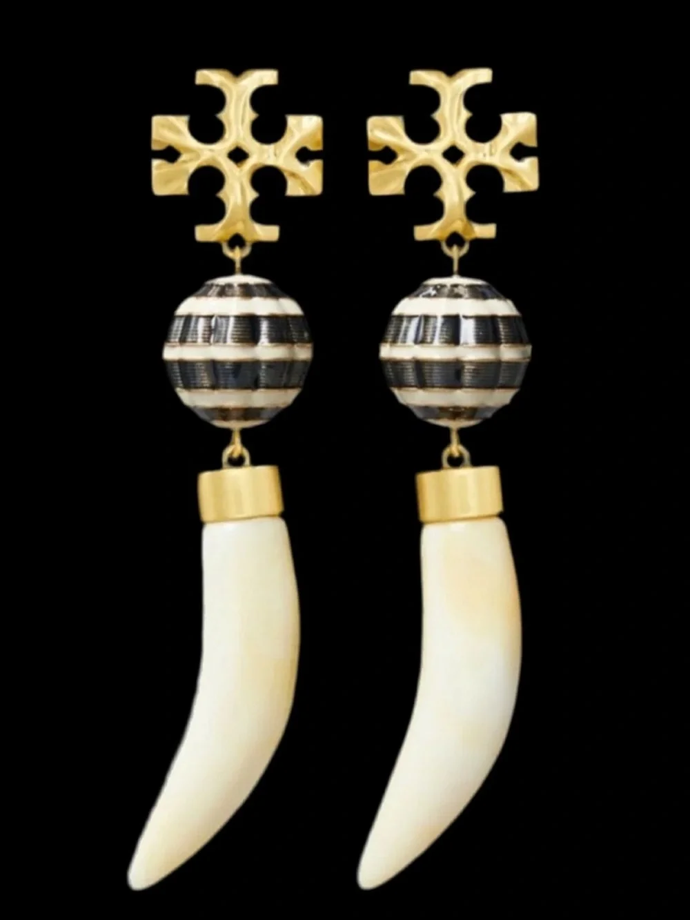 🔥🔥Authentic Designer Earrings At Awesome Prices To Buy Now & Save Price Firm